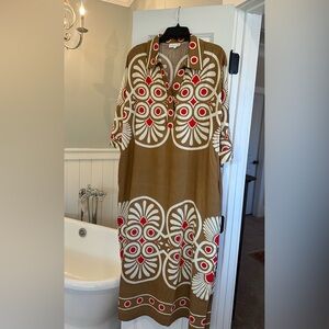 Entro Brown/Gold Dress with Red and White Accents with Pockets
